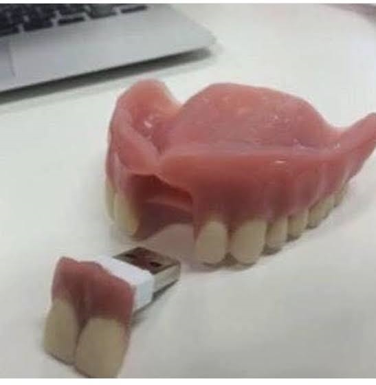 https://rehost.diberie.com/Picture/Get/f/162520