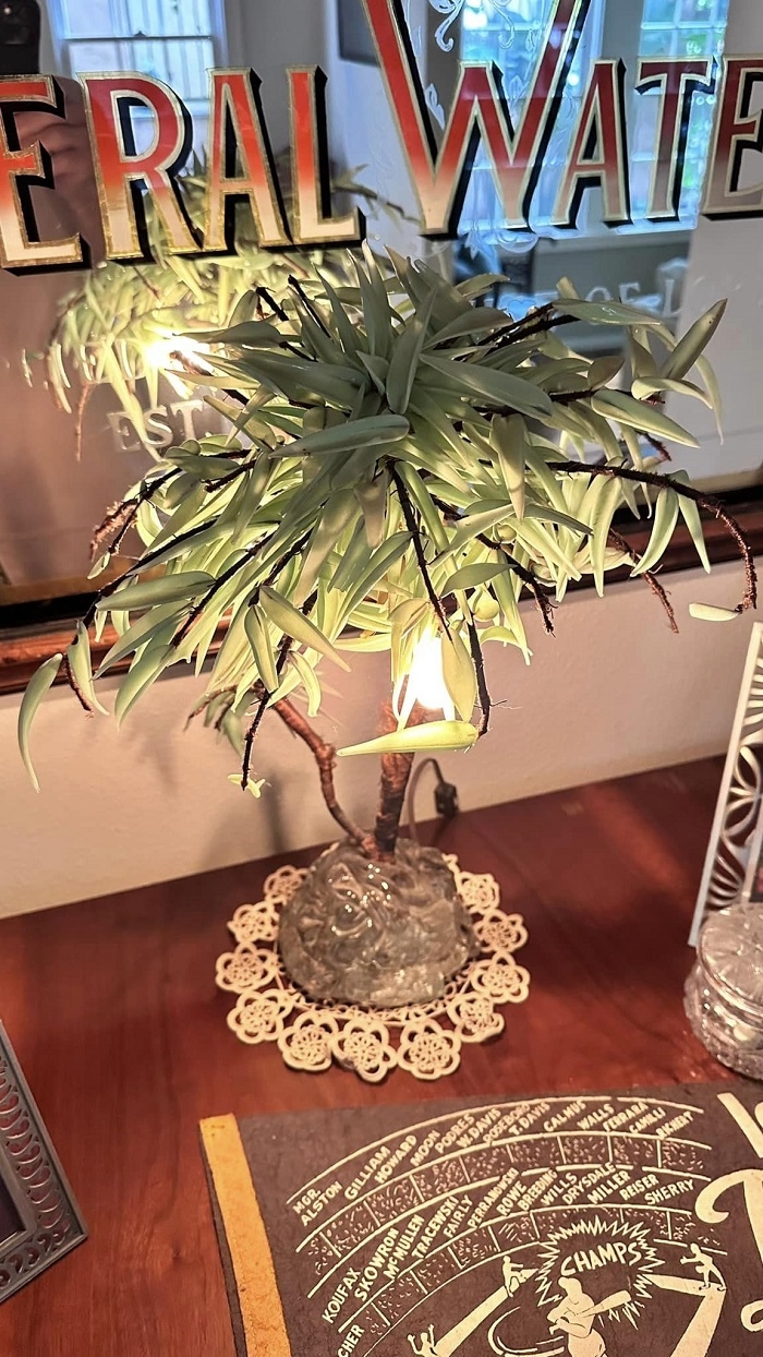 https://rehost.diberie.com/Picture/Get/f/204542