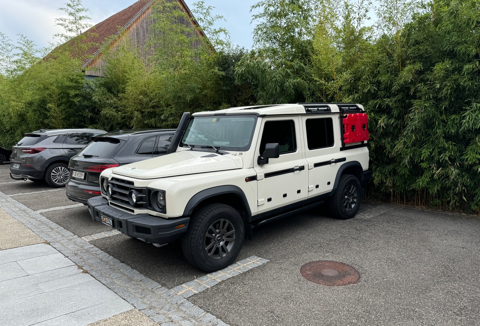 https://rehost.diberie.com/Picture/Get/f/314750