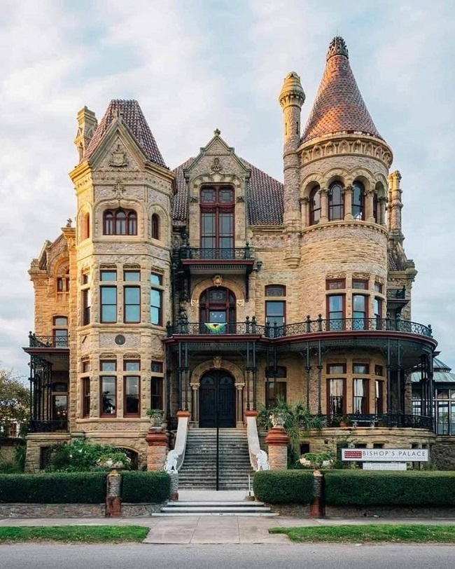 https://rehost.diberie.com/Picture/Get/f/322104