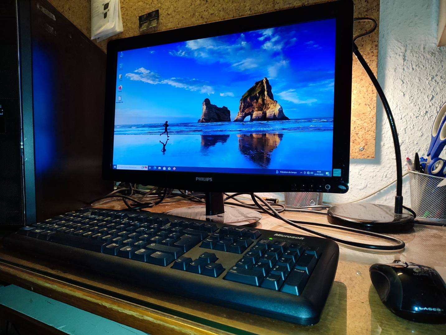 https://rehost.diberie.com/Picture/Get/f/374181
