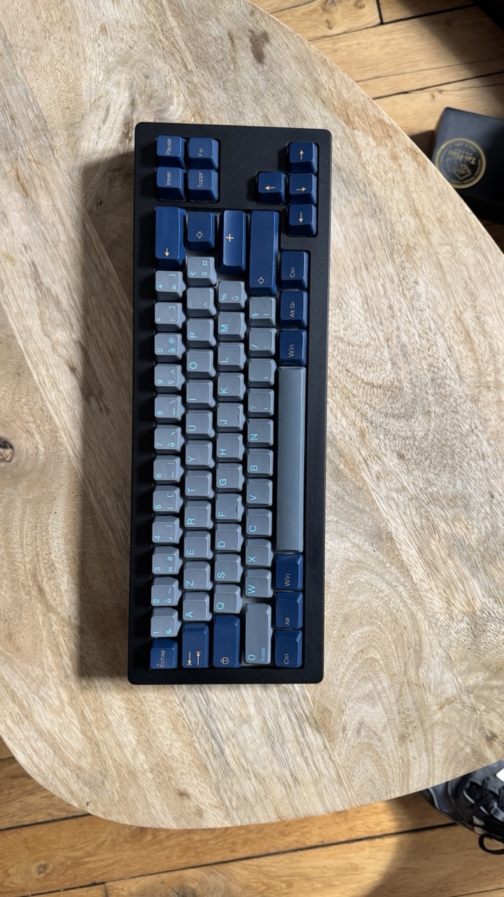 https://rehost.diberie.com/Picture/Get/f/441053