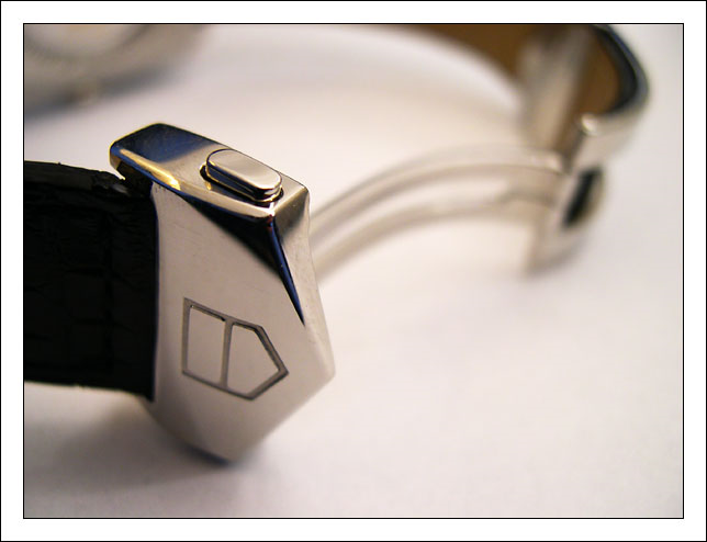https://rehost.diberie.com/Picture/Get/f/45866