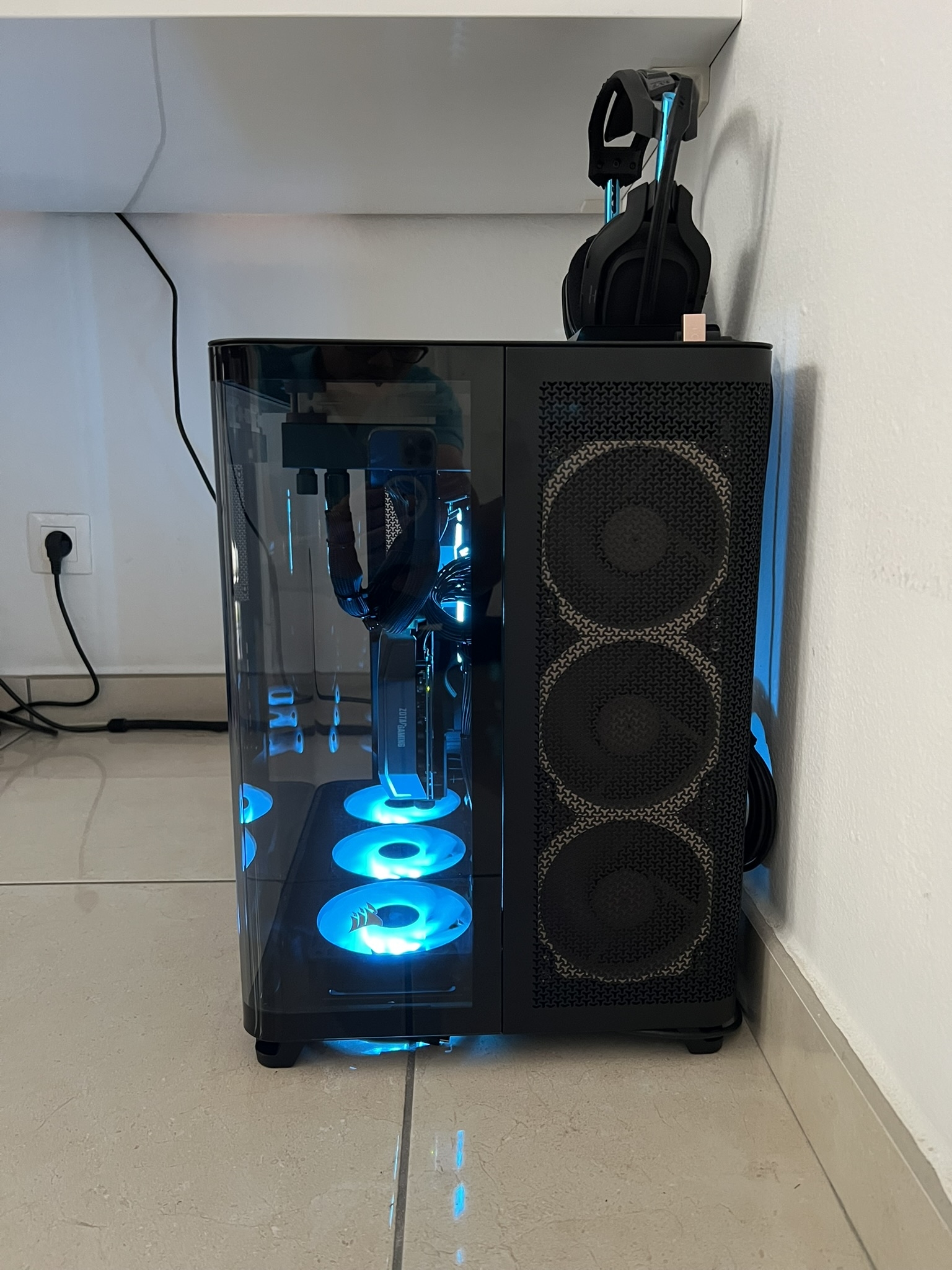 https://rehost.diberie.com/Picture/Get/f/478643