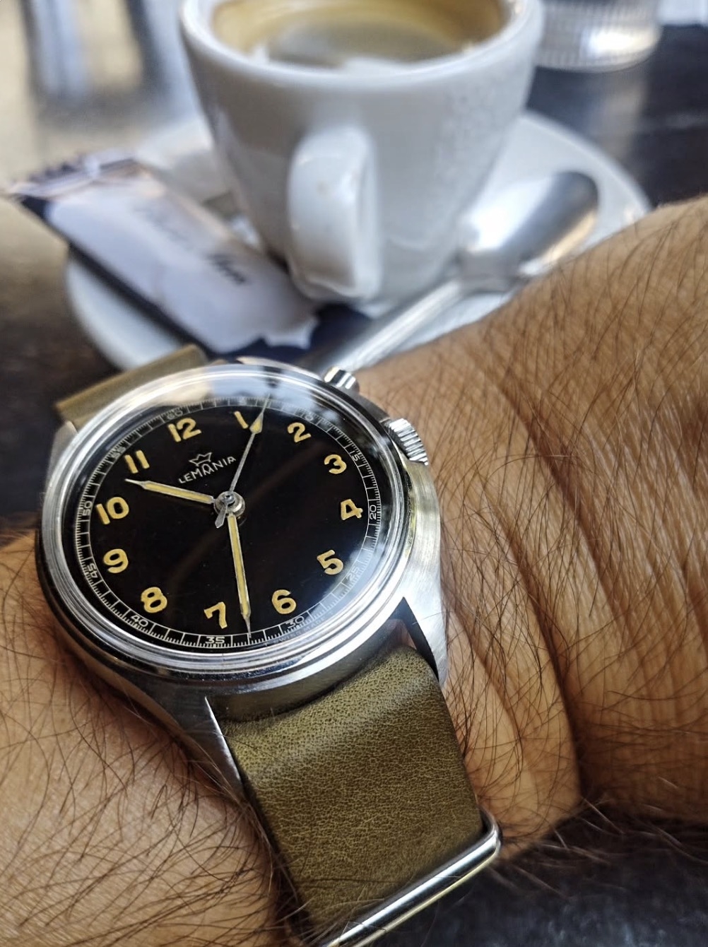 Pause café et montre (toutes marques) - tome X - Page 6 526100