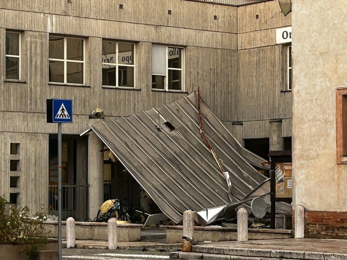https://rehost.diberie.com/Picture/Get/f/529615