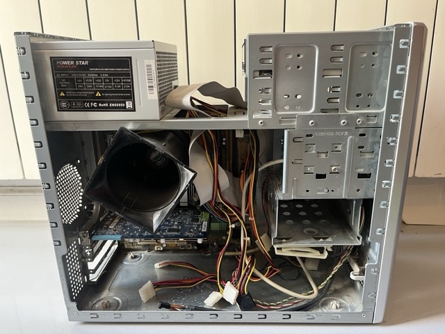 https://rehost.diberie.com/Picture/Get/f/530162
