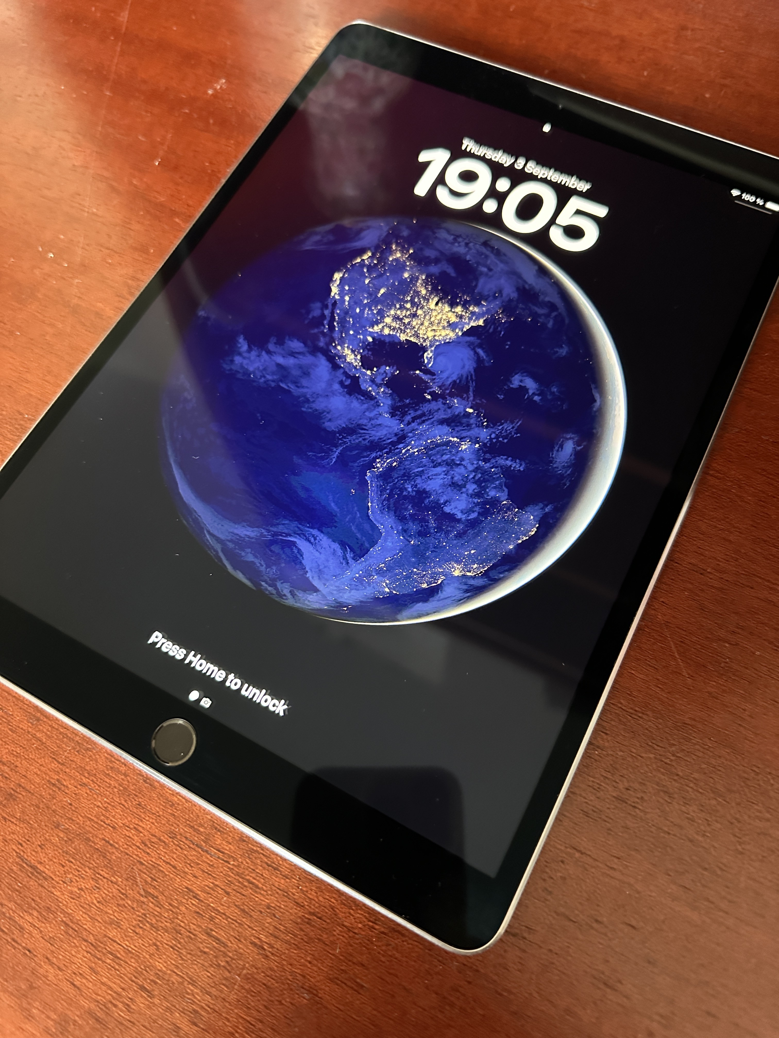 https://rehost.diberie.com/Picture/Get/f/541186