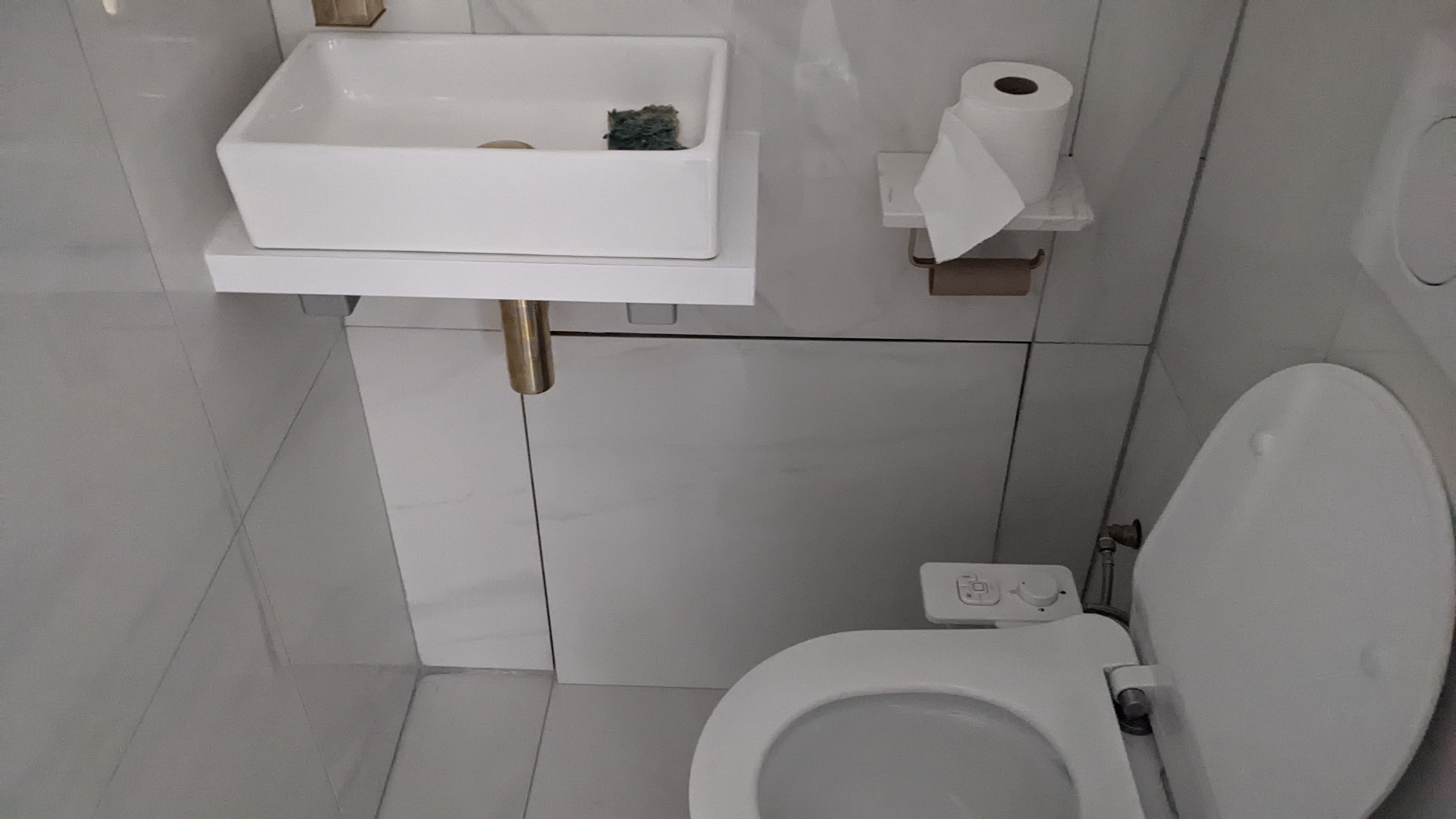 https://rehost.diberie.com/Picture/Get/f/90927