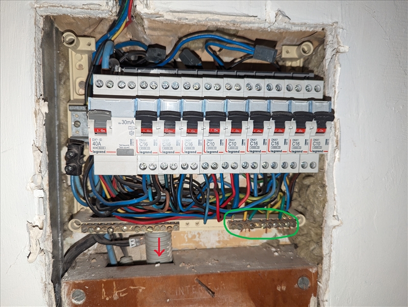 https://rehost.diberie.com/Picture/Get/r/208286