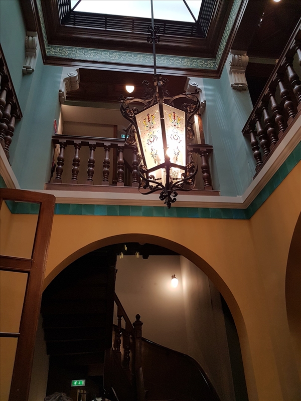 https://rehost.diberie.com/Picture/Get/r/388711
