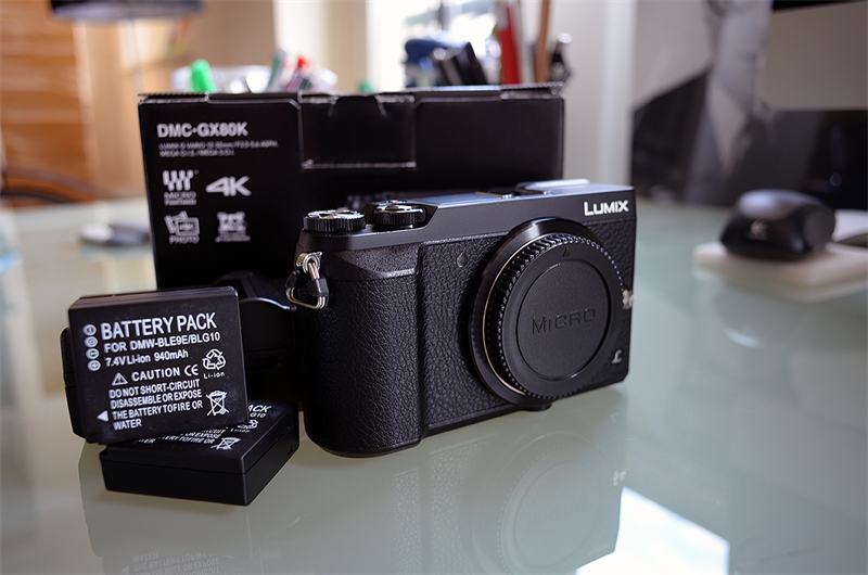 [VENDU] Panasonic DMC-GX80 noir + chargeur + 2 batteries 43642