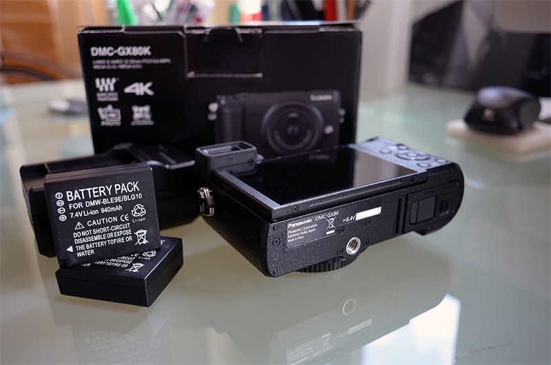 [VENDU] Panasonic DMC-GX80 noir + chargeur + 2 batteries 43647