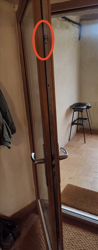https://rehost.diberie.com/Picture/Get/r/452303