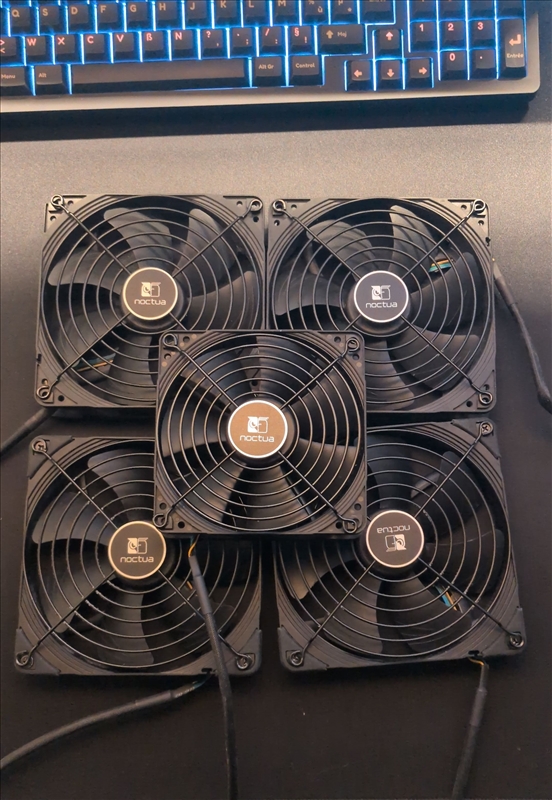 https://rehost.diberie.com/Picture/Get/r/501305