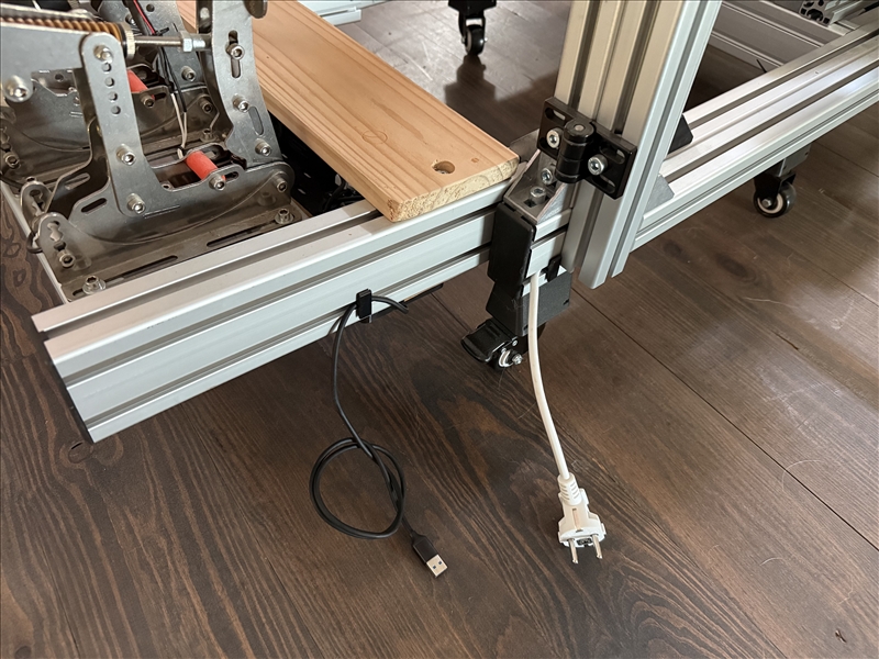 https://rehost.diberie.com/Picture/Get/r/524473