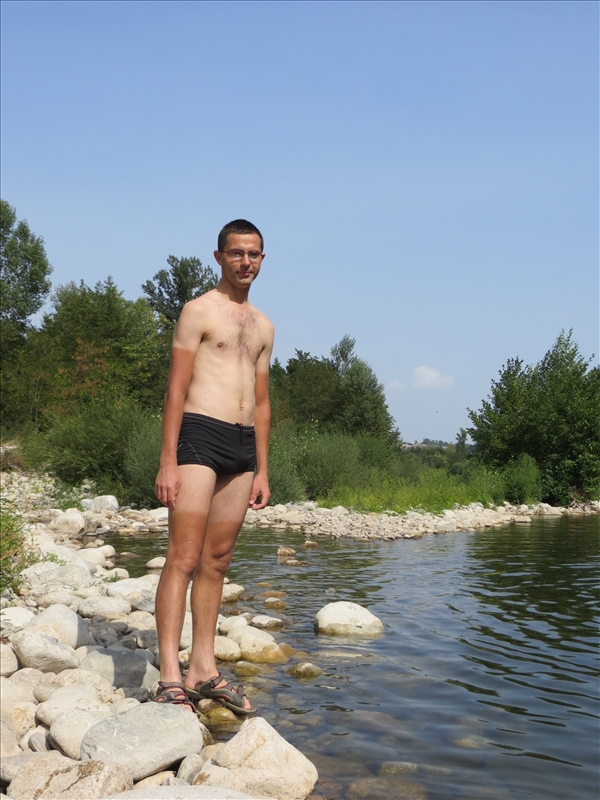 https://rehost.diberie.com/Picture/Get/r/529757