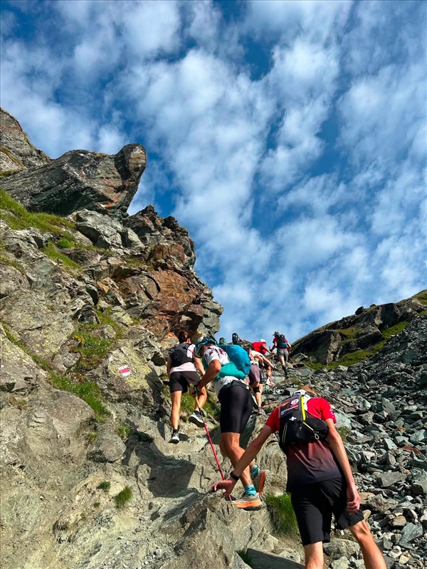 https://rehost.diberie.com/Picture/Get/r/530428