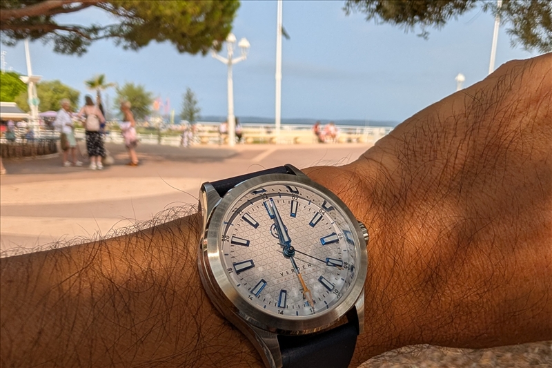 https://rehost.diberie.com/Picture/Get/r/531654
