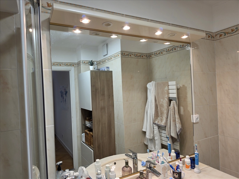 https://rehost.diberie.com/Picture/Get/r/546548
