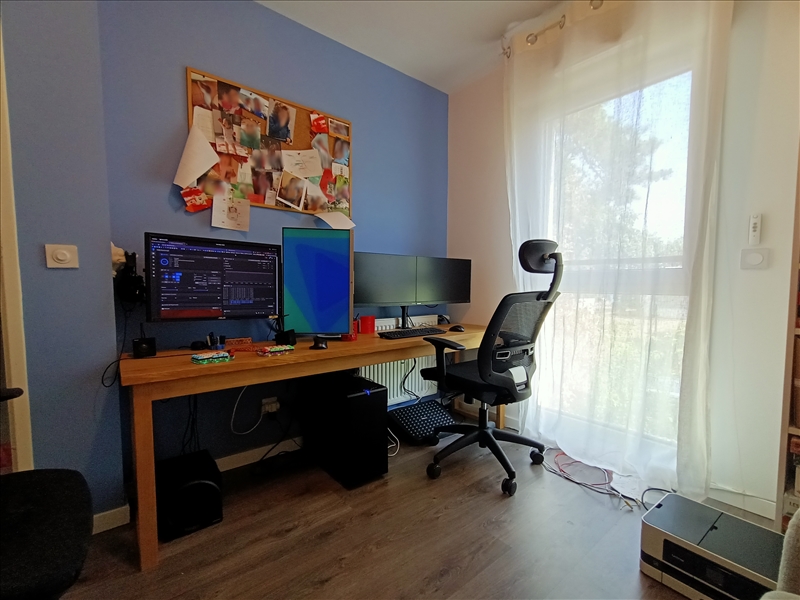 https://rehost.diberie.com/Picture/Get/r/77545