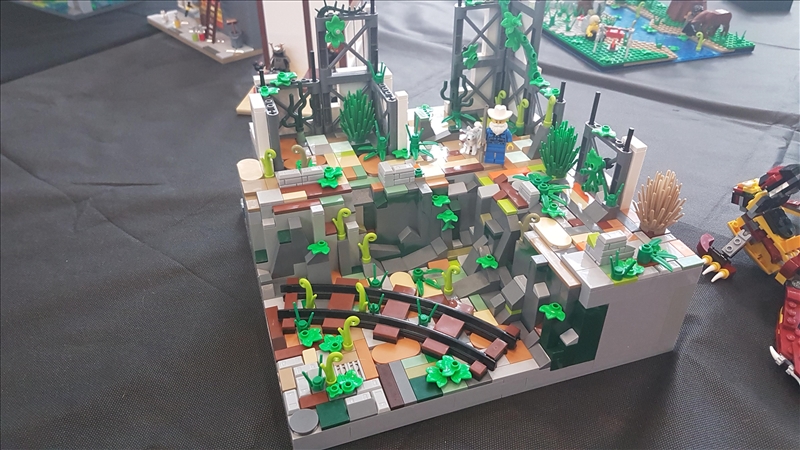 https://rehost.diberie.com/Picture/Get/r/95201