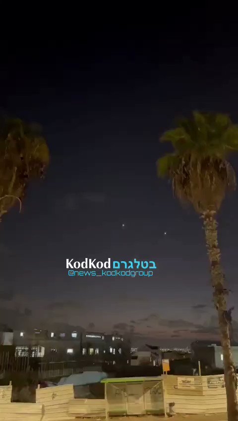 https://rehost.diberie.com/Rehost?size=min&url=https://pbs.twimg.com/amplify_video_thumb/1713616206429564928/img/XoKNl5cOMdv4kpRa.jpg&hfr-url-data=https%3A%2F%2Fvideo.twimg.com%2Famplify_video%2F1713616206429564928%2Fvid%2Favc1%2F480x848%2F3a9R88zH9wt09J9H.mp4%3Ftag%3D14&hfr-media-type=video%2Fmp4