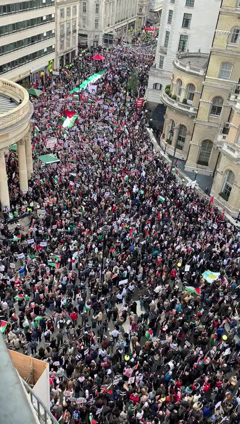 https://rehost.diberie.com/Rehost?size=min&url=https://pbs.twimg.com/ext_tw_video_thumb/1713165151392747520/pu/img/TtmLZubmMlvBuv_y.jpg&hfr-url-data=https%3A%2F%2Fvideo.twimg.com%2Fext_tw_video%2F1713165151392747520%2Fpu%2Fvid%2Favc1%2F480x848%2FIRaL7GmaBBKTUHUX.mp4%3Ftag%3D12&hfr-media-type=video%2Fmp4