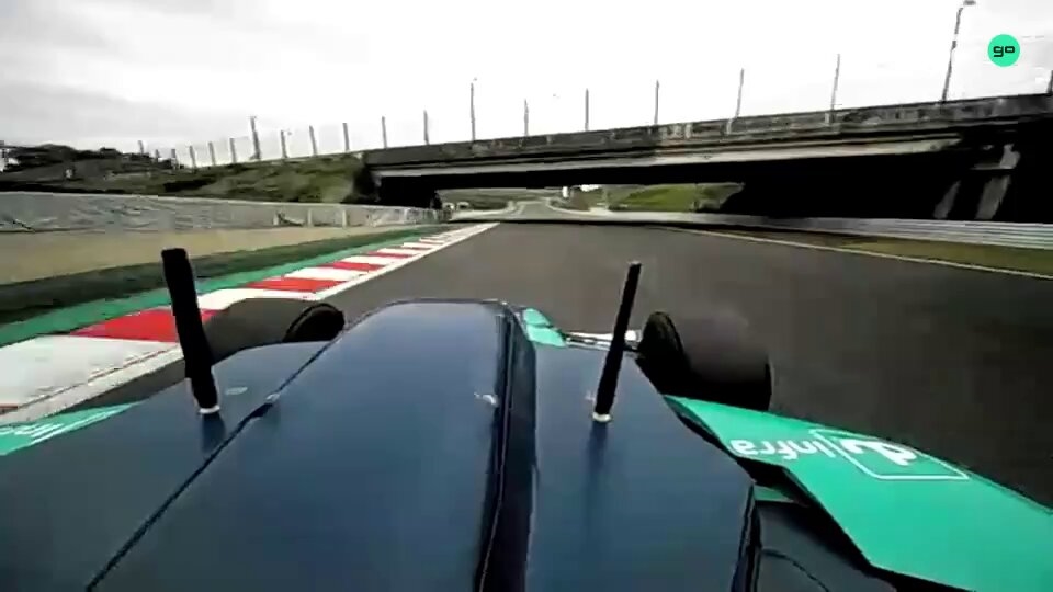 https://rehost.diberie.com/Rehost?size=min&url=https://pbs.twimg.com/ext_tw_video_thumb/1855426469071376384/pu/img/Kfy6W4dWCHtXHyM-.jpg&hfr-url-data=https%3A%2F%2Fvideo.twimg.com%2Fext_tw_video%2F1855426469071376384%2Fpu%2Fvid%2Favc1%2F960x540%2FkhGTBCaemn-i45xa.mp4%3Ftag%3D12&hfr-media-type=video%2Fmp4