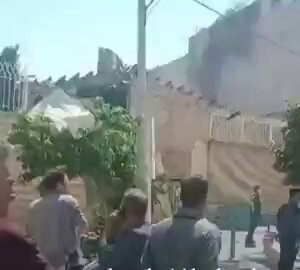 https://rehost.diberie.com/Rehost?size=min&url=https://pbs.twimg.com/ext_tw_video_thumb/1934222749385510912/pu/img/udiD_rIk1X9b2vZH.jpg&hfr-url-data=https%3A%2F%2Fvideo.twimg.com%2Fext_tw_video%2F1934222749385510912%2Fpu%2Fvid%2Favc1%2F300x270%2FcZ23ZnSY1ktk3AN8.mp4%3Ftag%3D12&hfr-media-type=video%2Fmp4