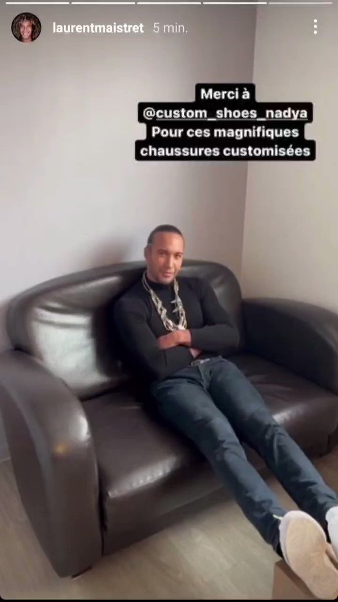 https://rehost.diberie.com/Rehost?size=min&url=https://pbs.twimg.com/ext_tw_video_thumb/1470747811553714187/pu/img/jm2EzNkr2XQeKQ40.jpg
