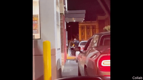 https://rehost.diberie.com/Uploads/0/20220627-113238-cdc2590a-9ac8-4166-8ffa-d4a0b100b696.0.pic.gif