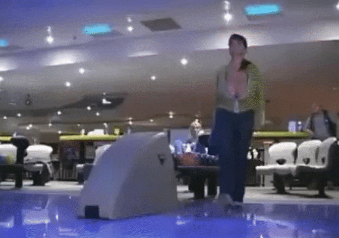 https://rehost.diberie.com/Uploads/0/20230625-134507-a54b288a-7885-40c5-9081-c7455a50953f.0.pic.gif
