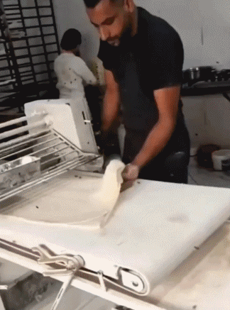 https://rehost.diberie.com/Uploads/0/20230930-144303-58ea3d3e-46e3-455f-9beb-992acc922ca8.0.pic.gif