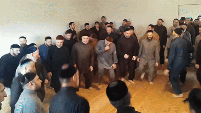 https://rehost.diberie.com/Uploads/0/20240705-193605-285e9109-dd90-48e6-a62d-95ad12bc6d6d.0.pic.gif