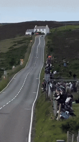 20250907-091011-e604899a-0c5a-4267-b477-c06829446075.0.pic.gif