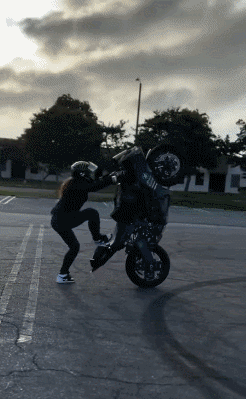 20241115-211259-0f0f5b12-76c0-4e26-99f5-b84b9b5cc111.11395.pic.gif