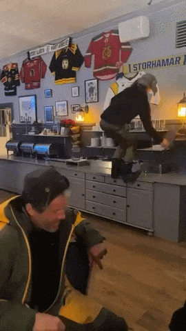 20260525-160212-40c97971-3236-4905-a956-35f36bf80bed.384.pic.gif
